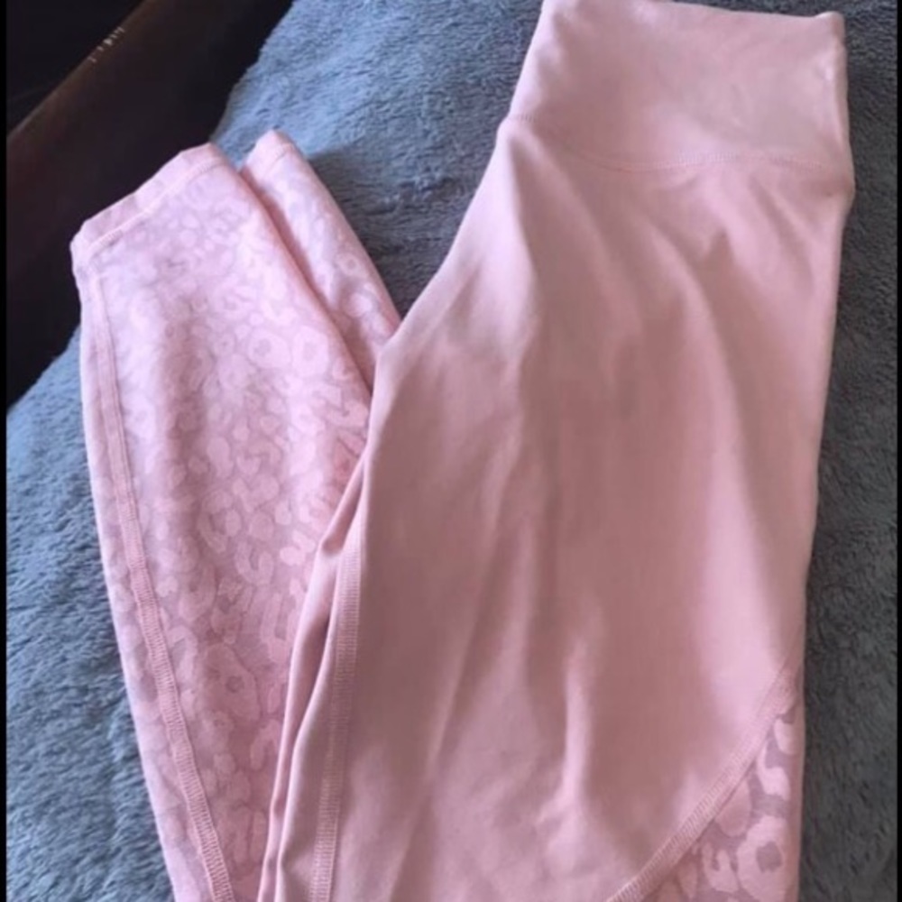 Victoria secret knockout leggings